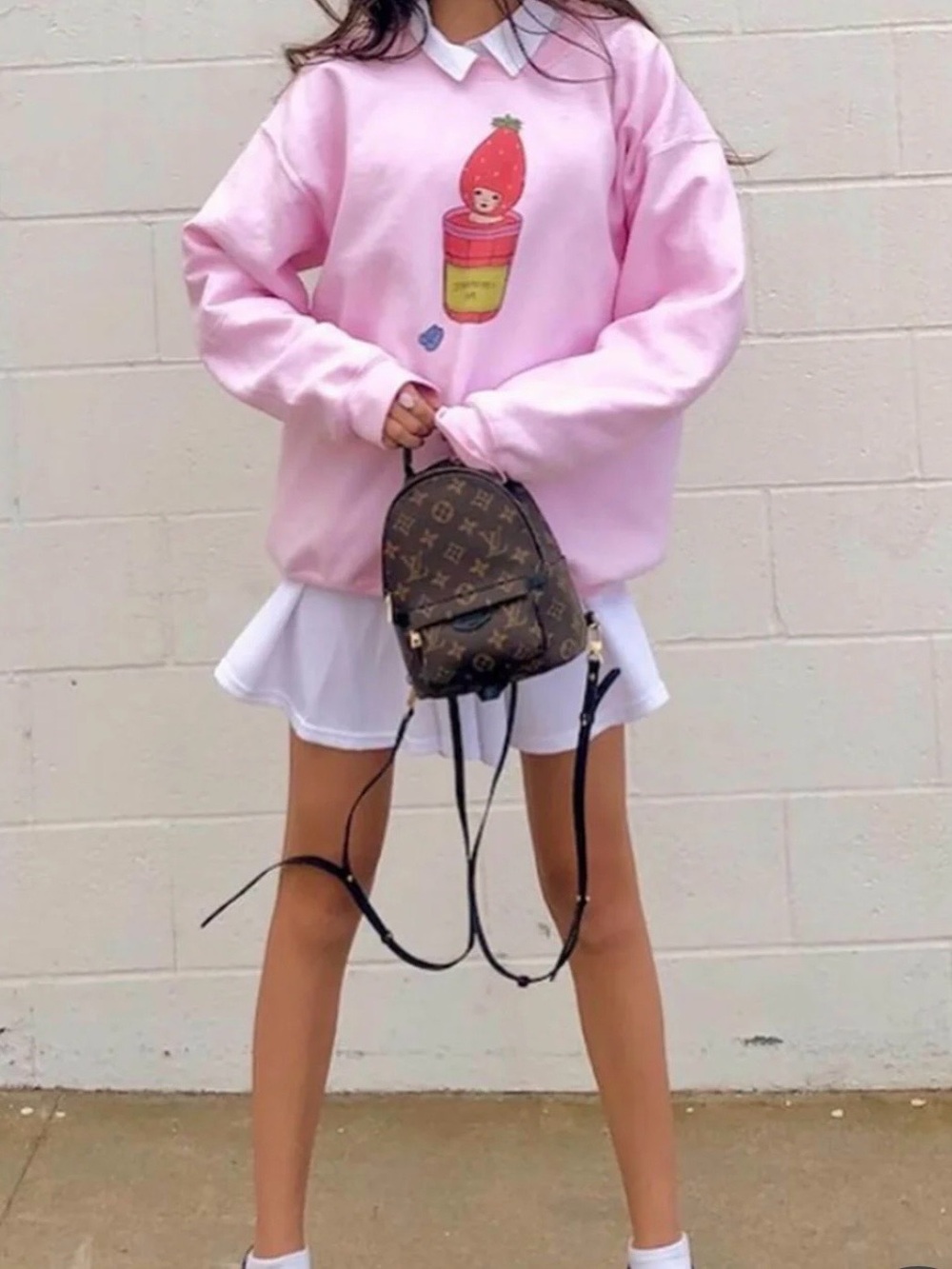 Popkiller Naoshi Pink Graphic Sweatshirt with Strawberry Jam Bath, size S casual